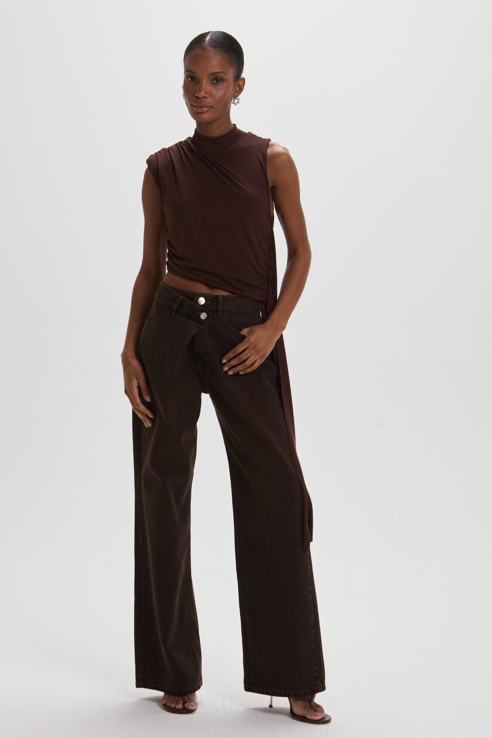Blusa Manoela Marron Leblog