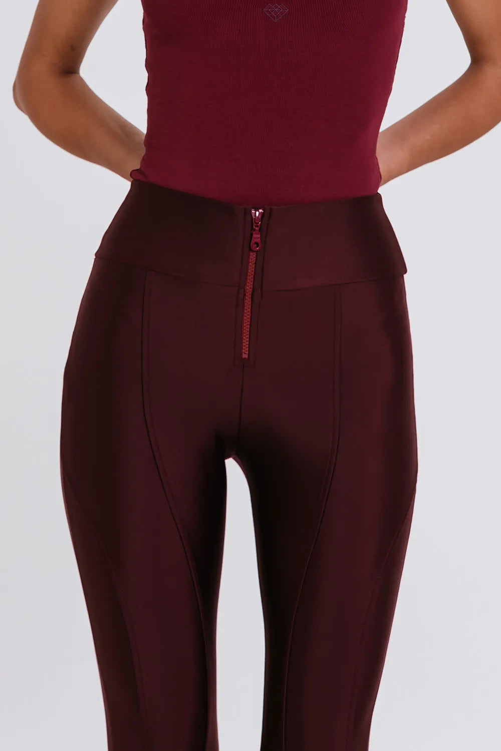 Pantalon Gabi Burdeo Charth