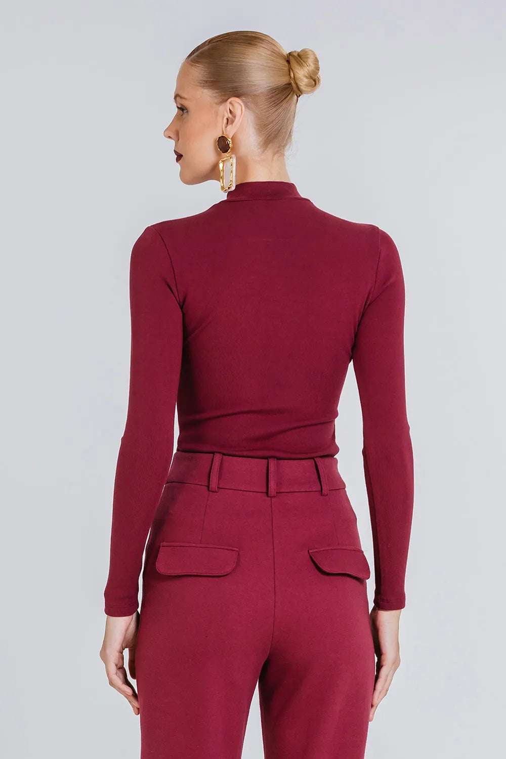 Blusa Samy Burdeo Charth