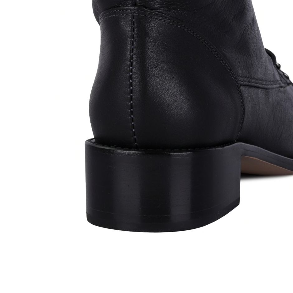 Bota Amarración Negra Luiza