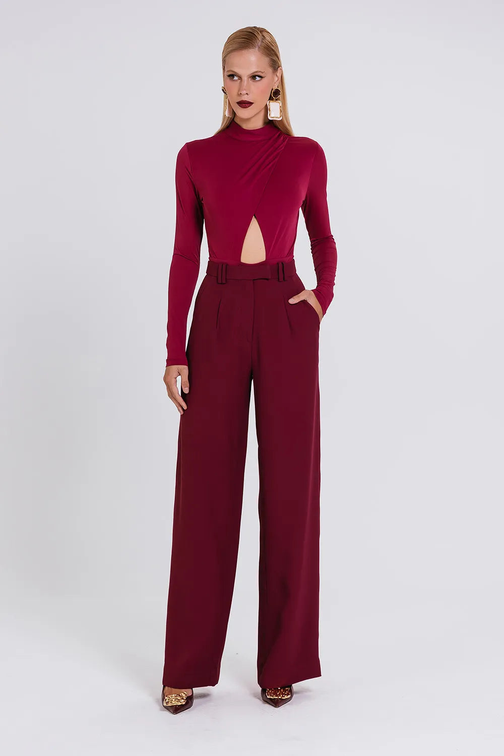 Body Juli Burdeo Charth