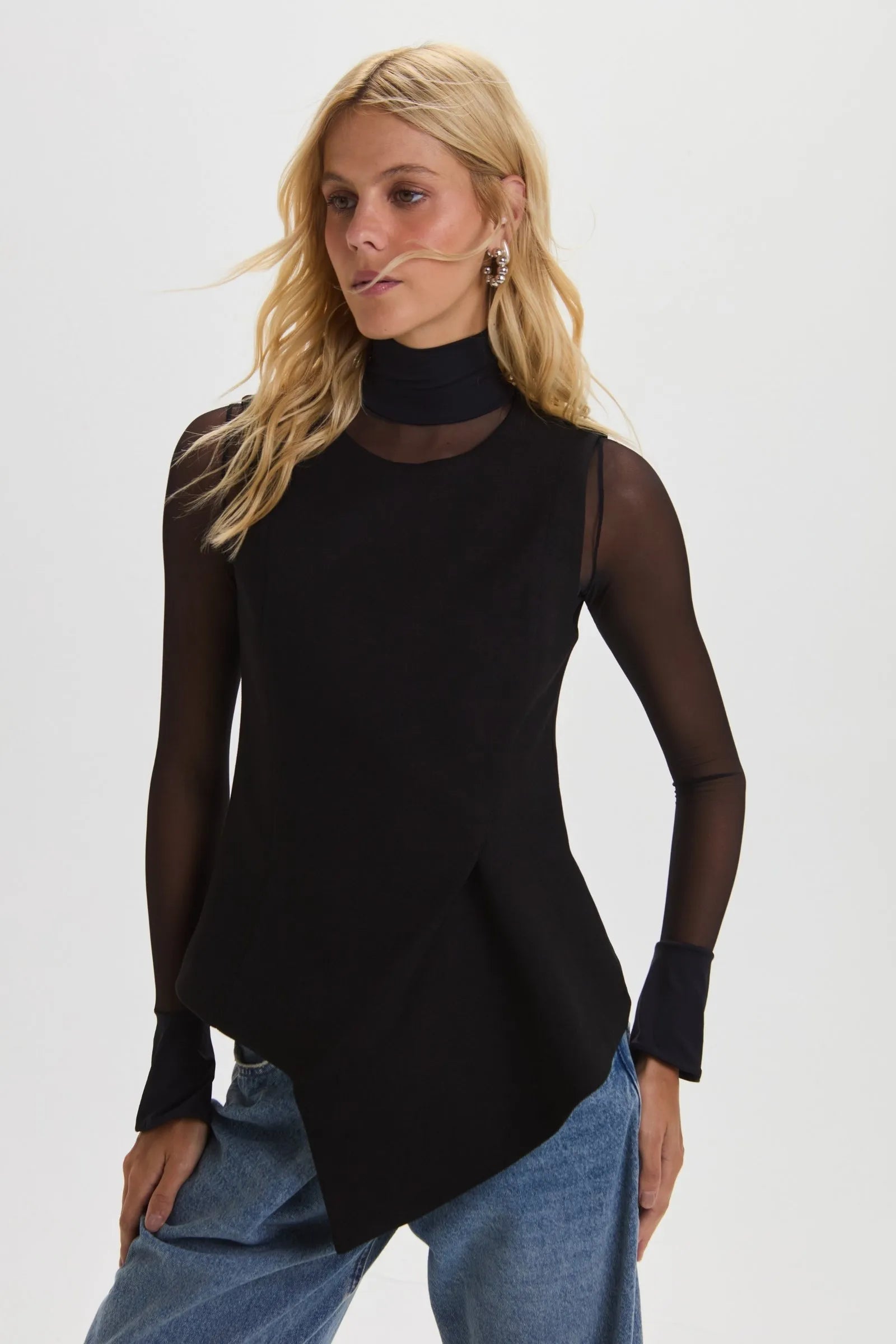 Blusa Thalia Negra Leblog