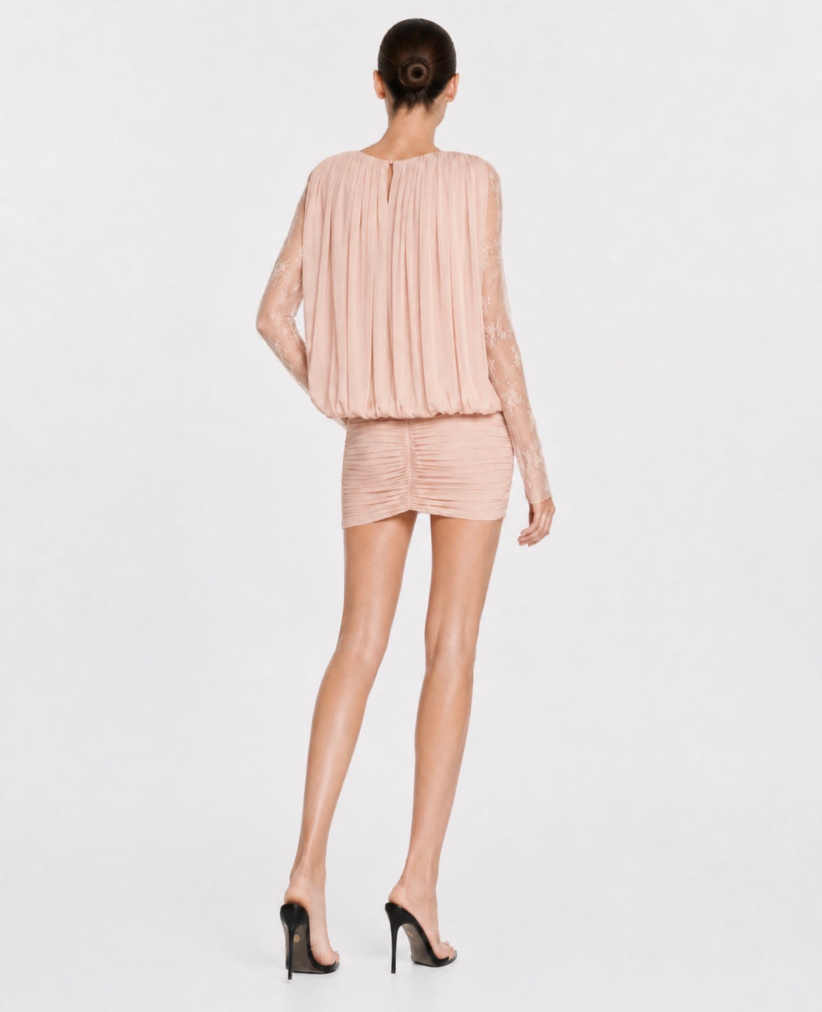 Vestido Corto Encaje Rosado TIG