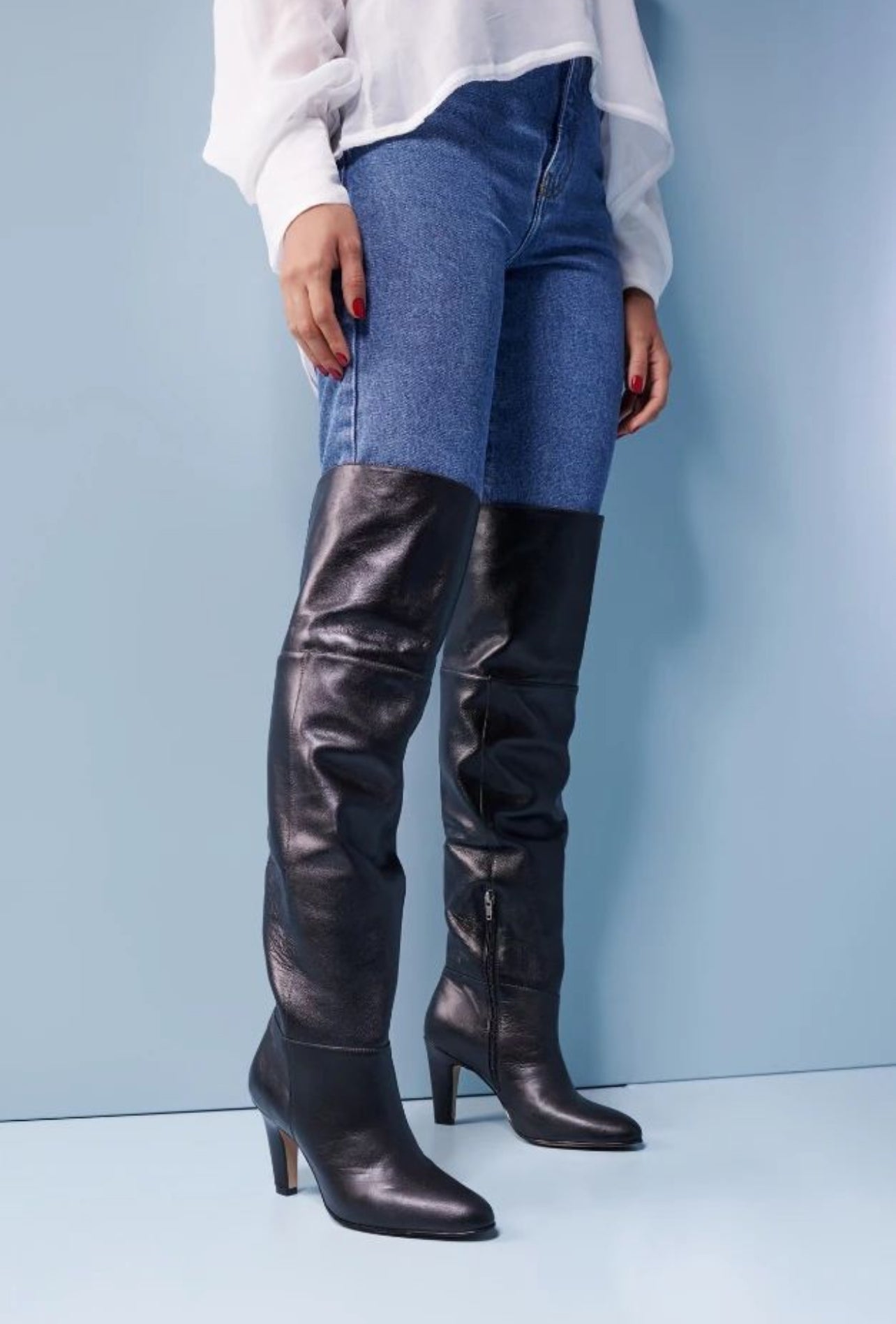 Bota over the knee Negra Luiza Barcelos