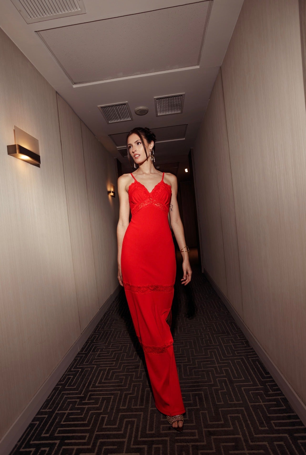 Vestido Encaje Rojo Zen - 11610