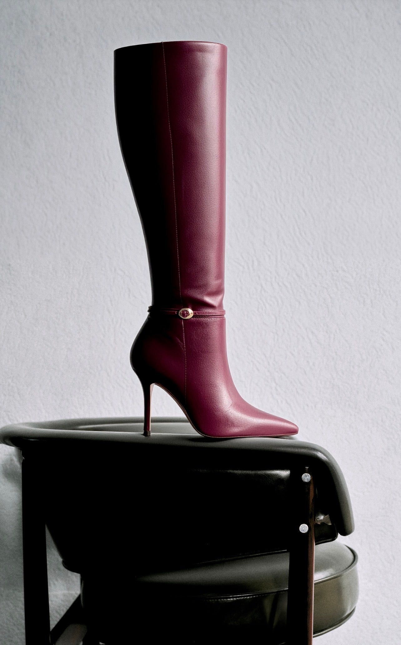 Bota Caña Alta Cuero Vino LB - 201