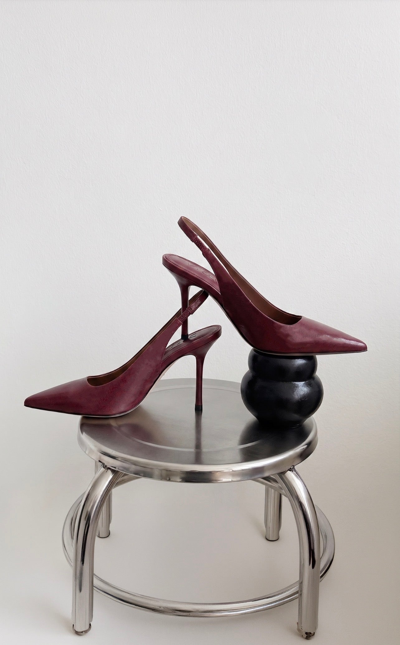 Scarpin Cuero Cherry Vicenza