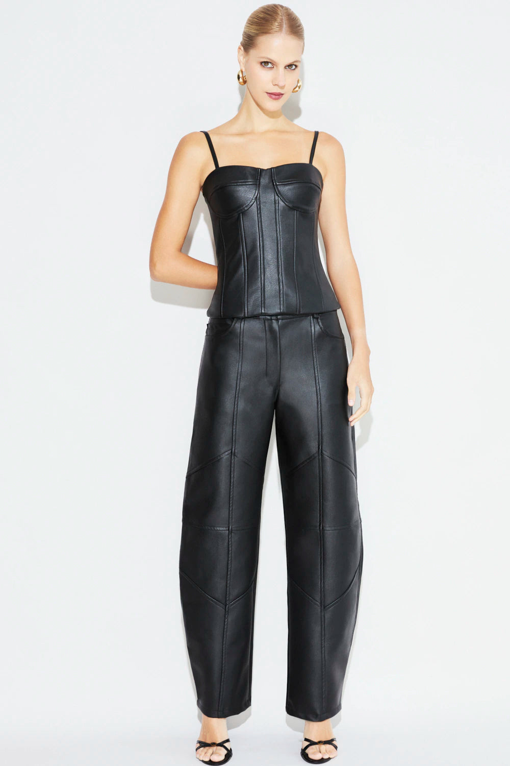Top Adri Cuero Pu Negro Rock Lola