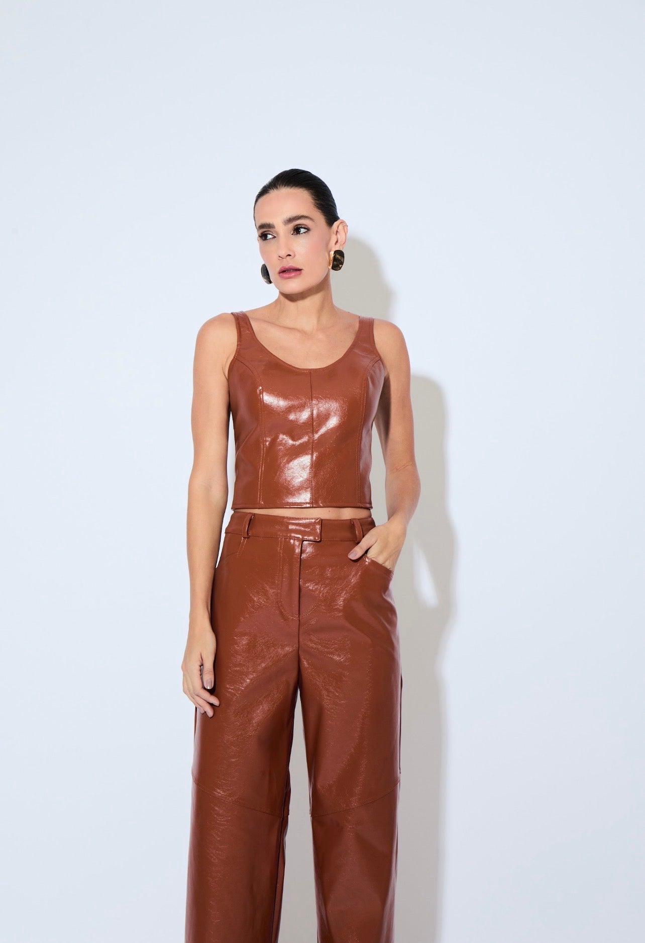 Pantalon Agnes Cuero Pu Caramelo Rock Lola
