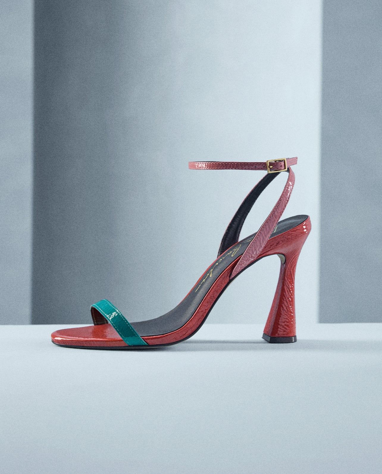 Sandalia Cuero Multicolor Luiza Barcelos - 138