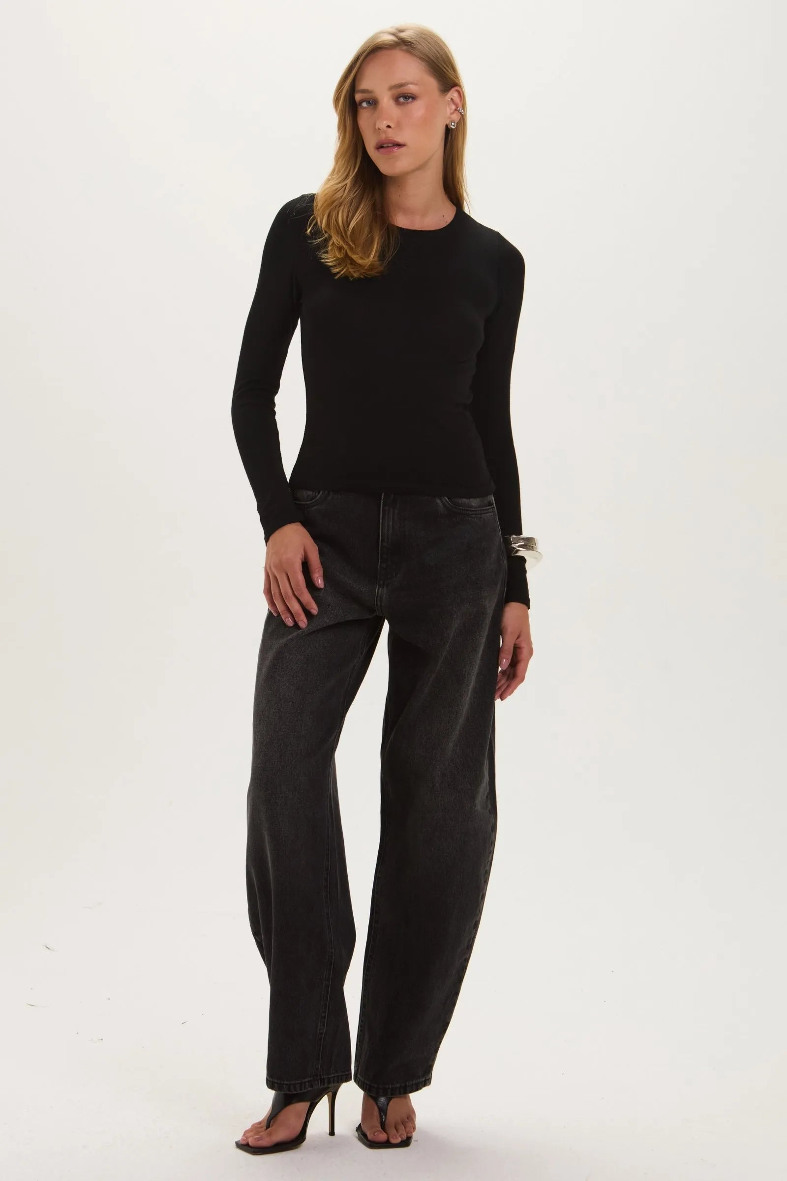 Blusa Marilia Negra Leblog