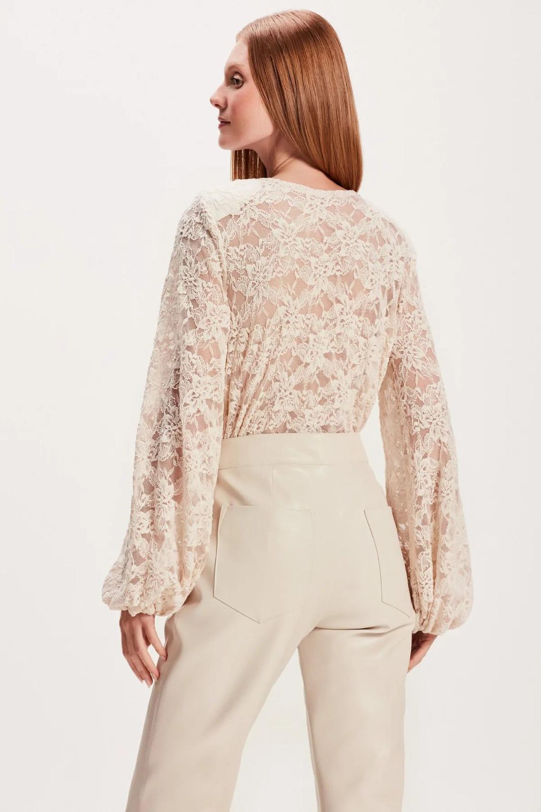 Blusa Encaje Manga Larga Beige TIG