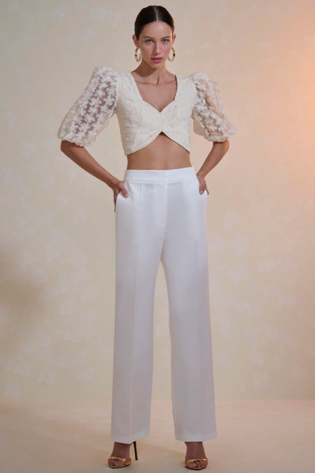 Cropped Ayla Rock Lola