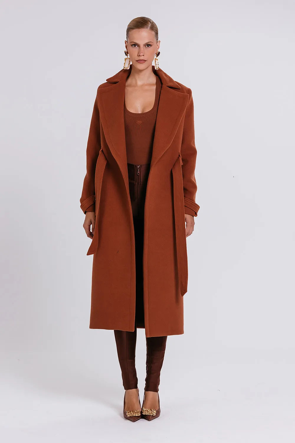 Abrigo Luana Chocolate Charth