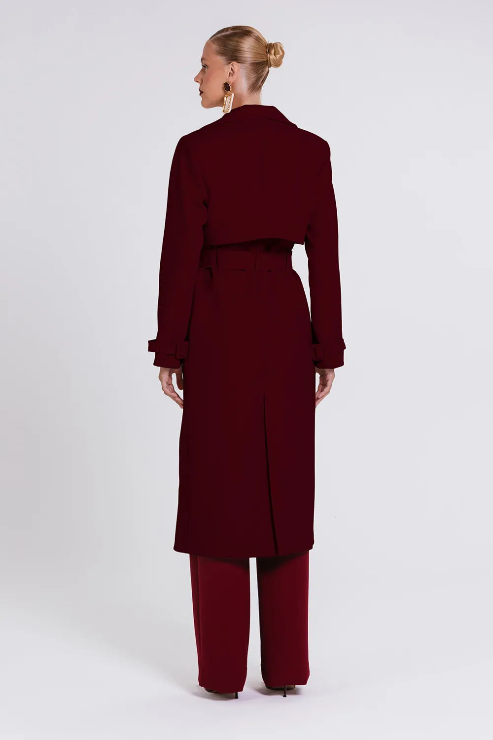 Abrigo Cristina Burdeo Charth