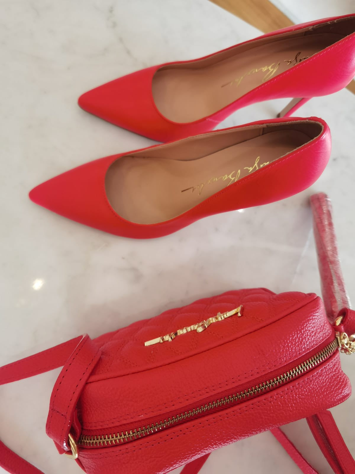 Scarpin Alto Cuero Pepper Luiza