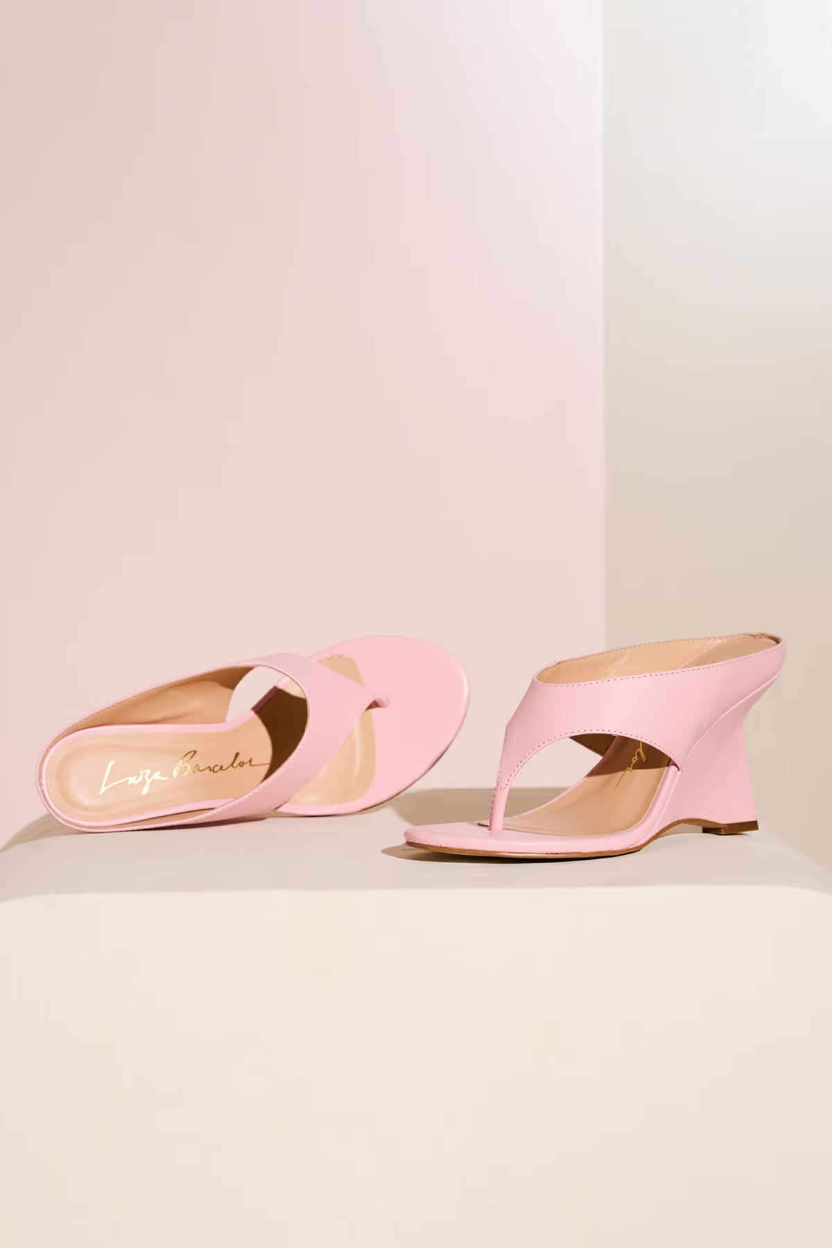 Sandalia Cuero Dedo Rosada Luiza Barcelos - 135