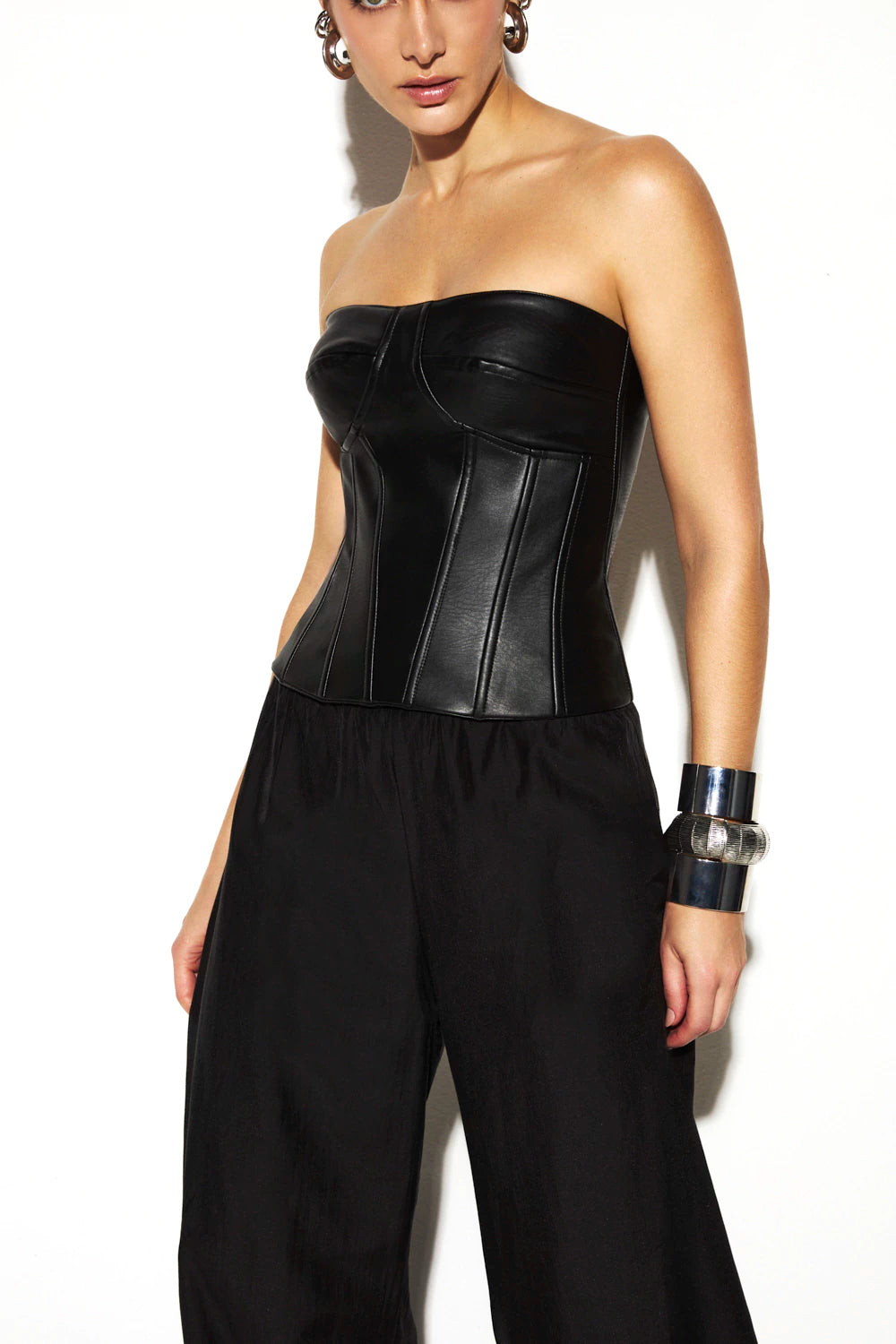 Top Malu Cuero PU Rock Lola