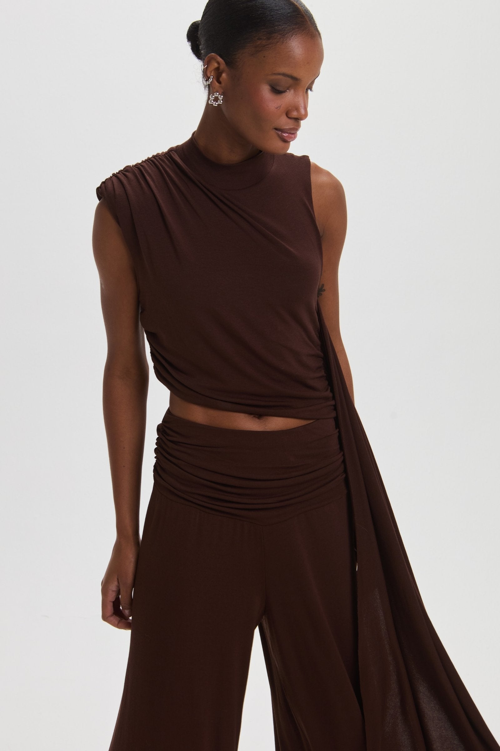 Blusa Manoela Marron Leblog