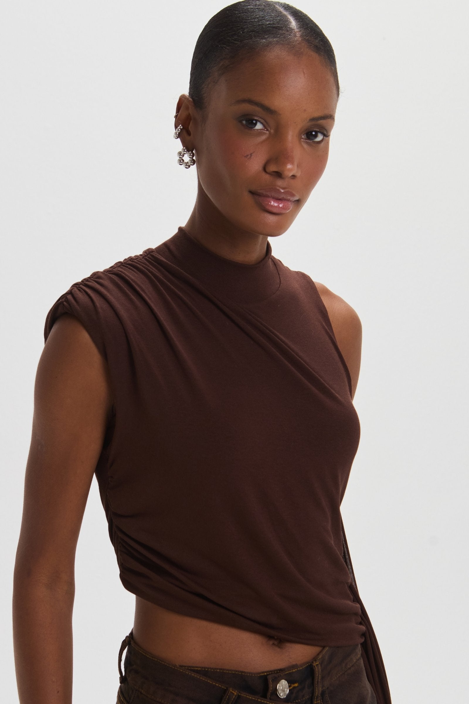 Blusa Manoela Marron Leblog