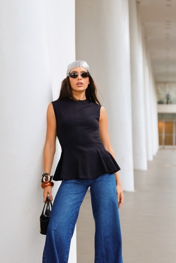 Tshirt Peplum Poliana Negra