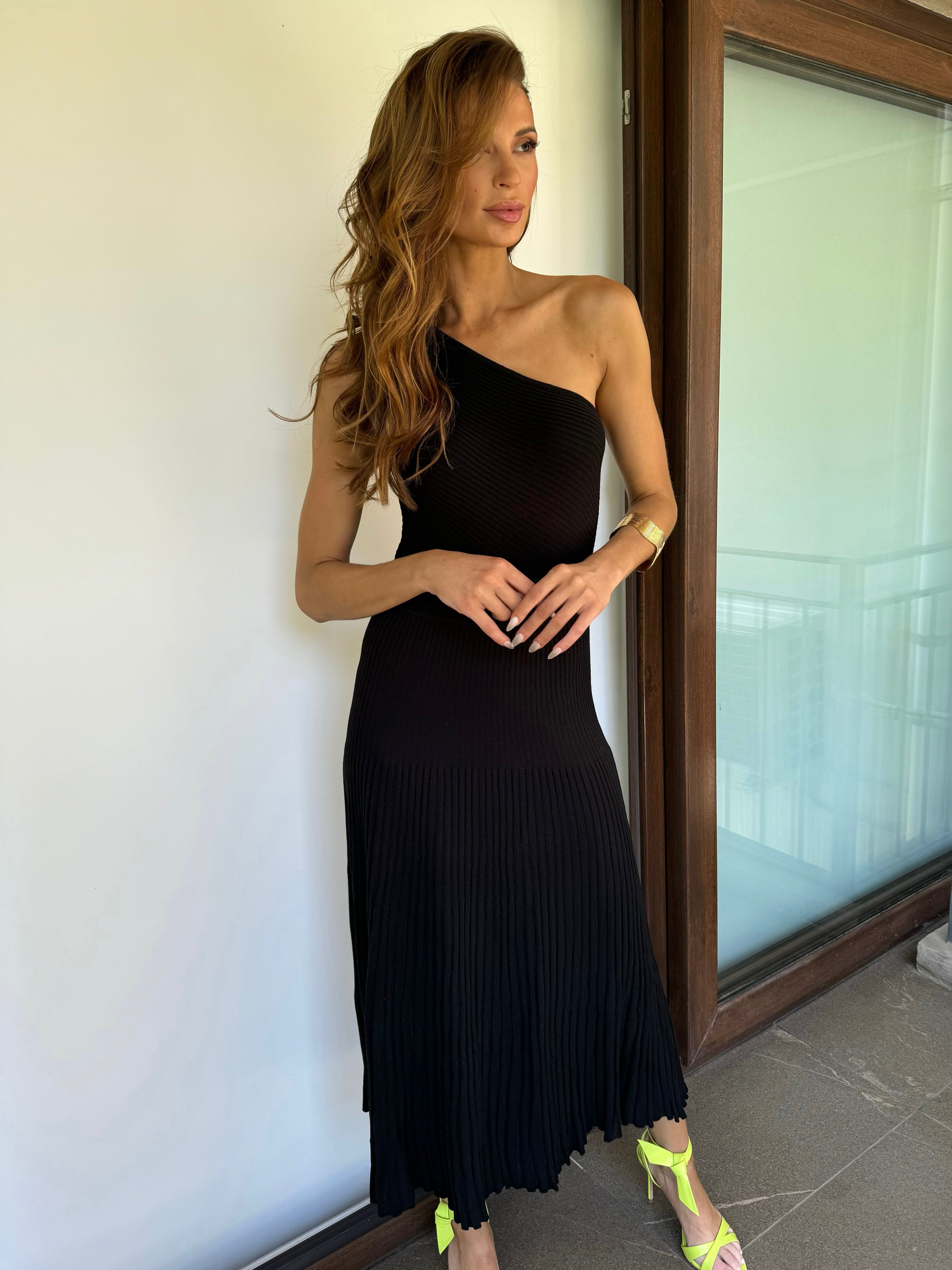 Vestido Gisele Negro FOFOLA