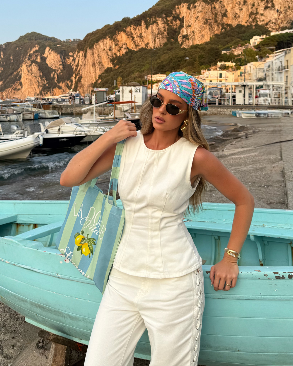 Blusa Peplum Evora Off White