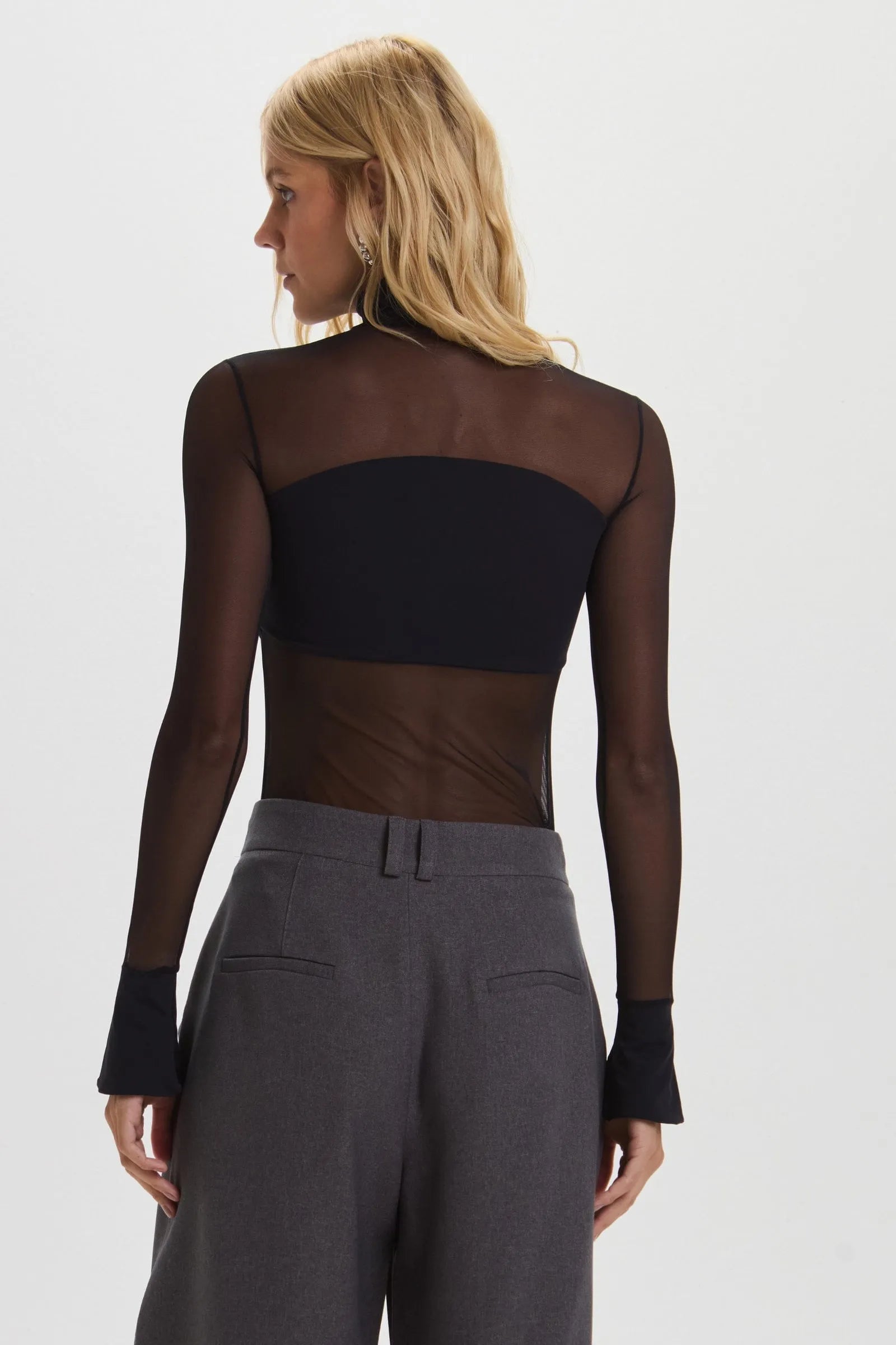 Blusa Thalia Negra Leblog