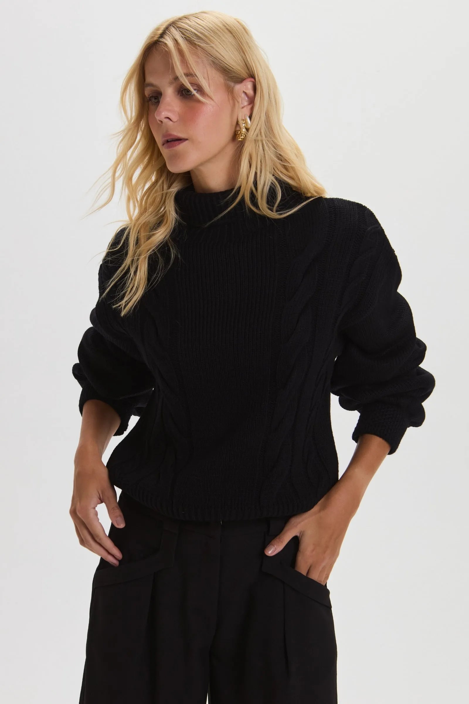 Sweater Jana Negro Leblog