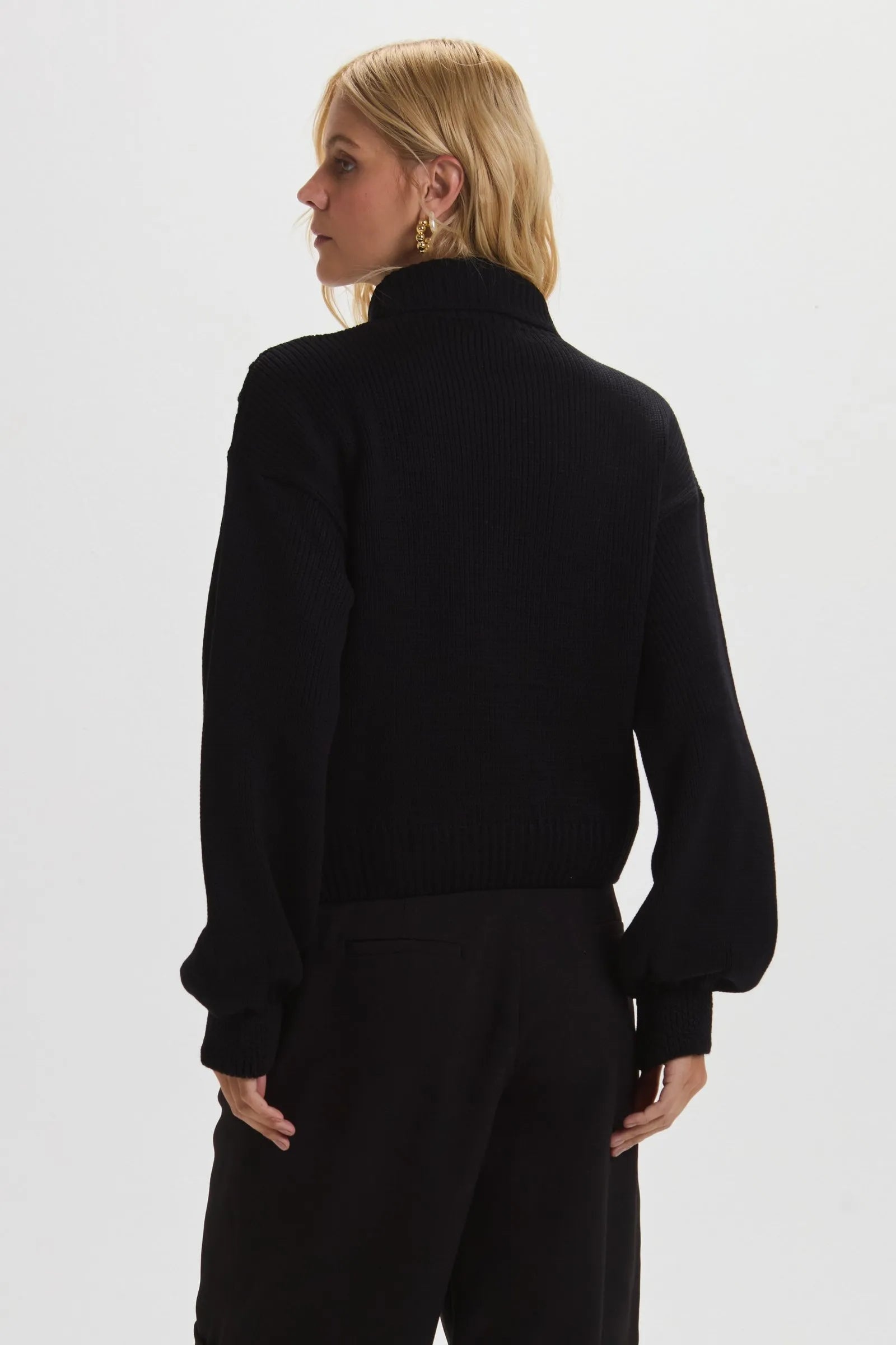 Sweater Jana Negro Leblog