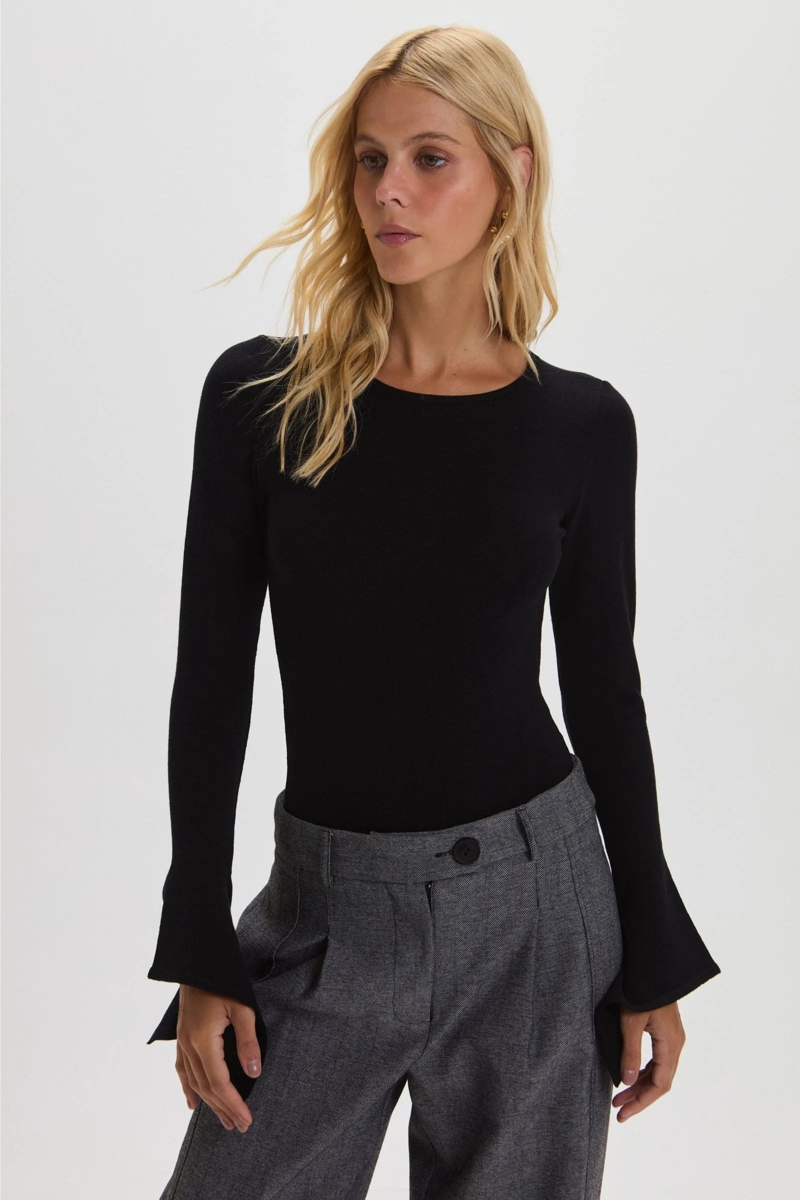 Blusa Liah Negra Leblog