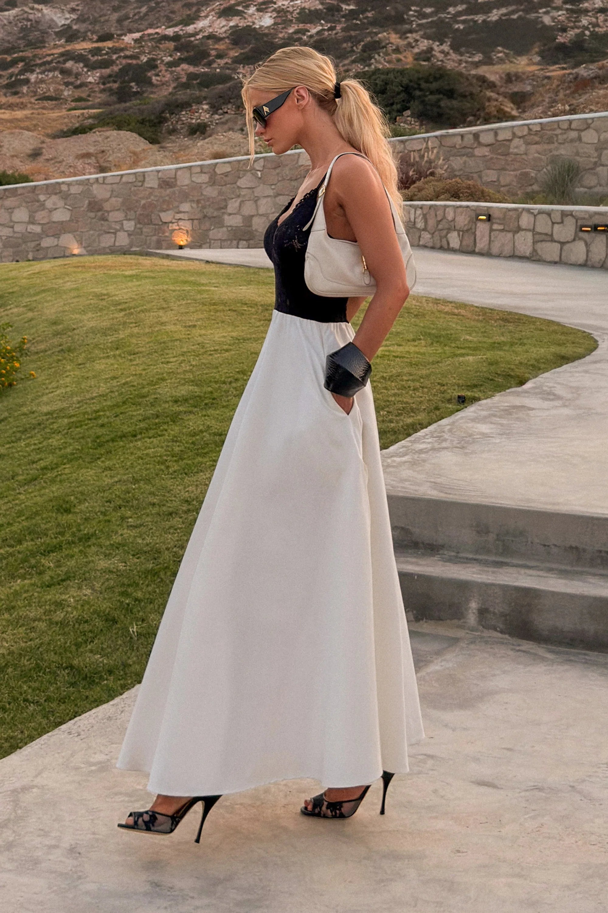 Vestido Negro y Blanco Zen - 11768