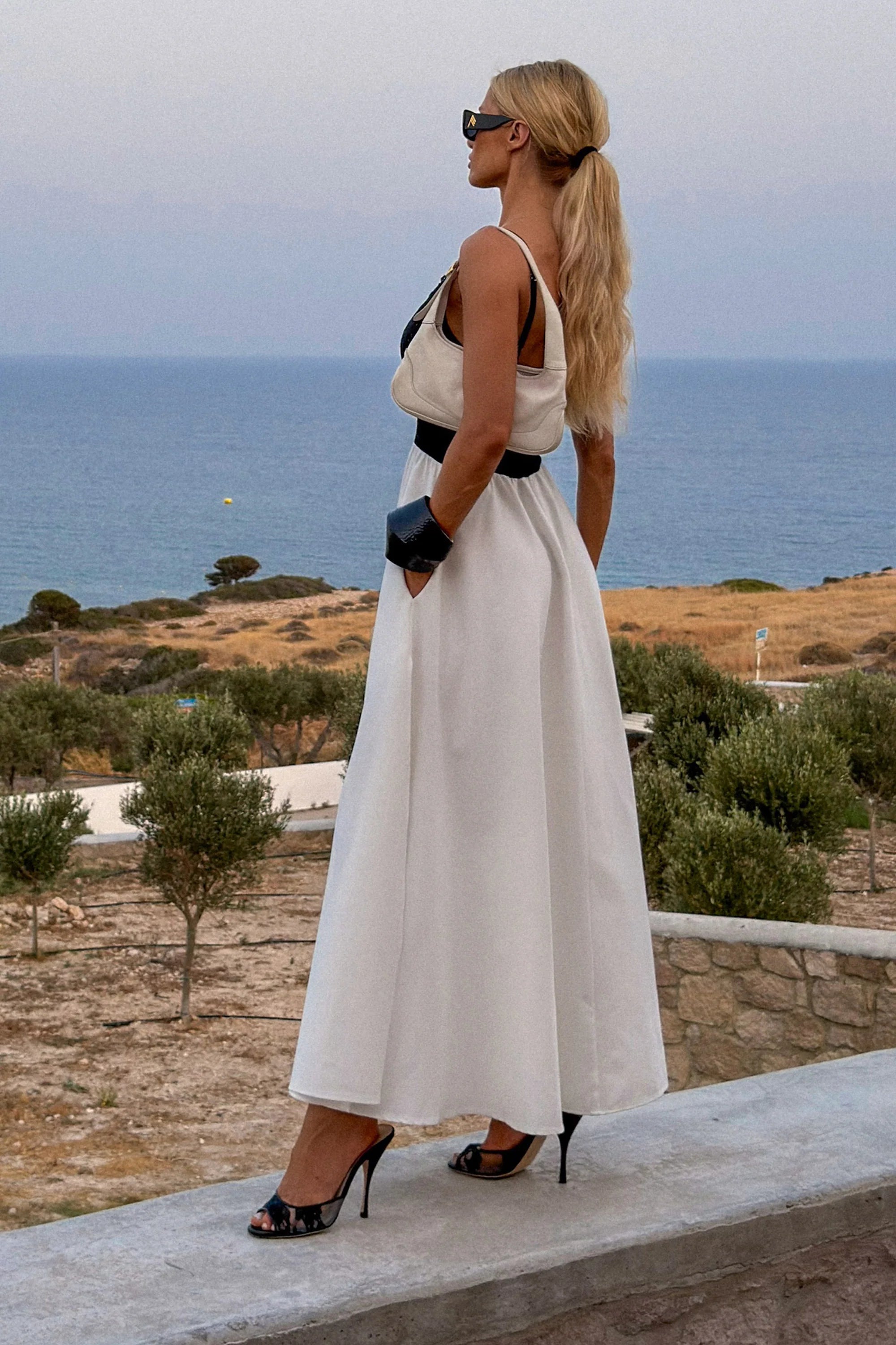 Vestido Negro y Blanco Zen - 11768
