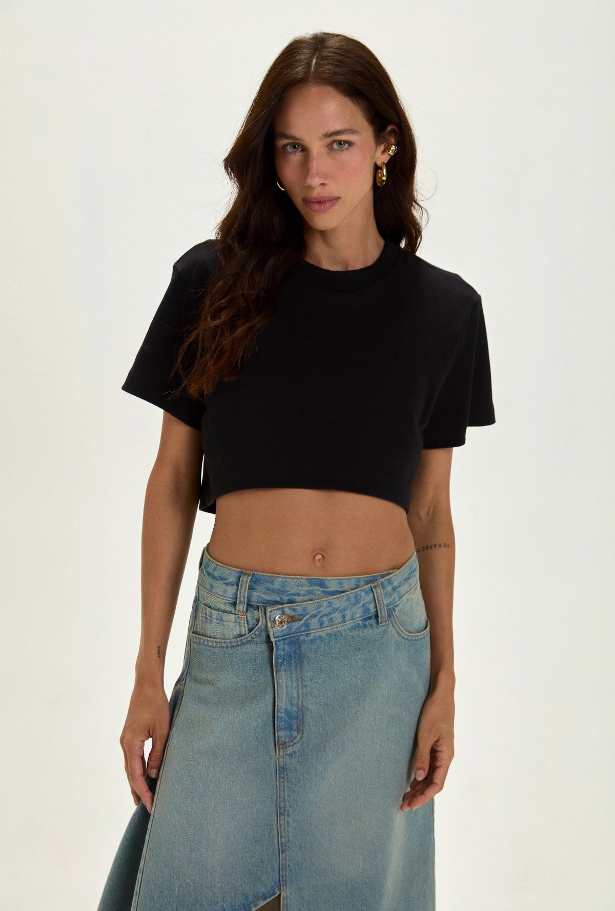 Blusa Emily Negra Leblog