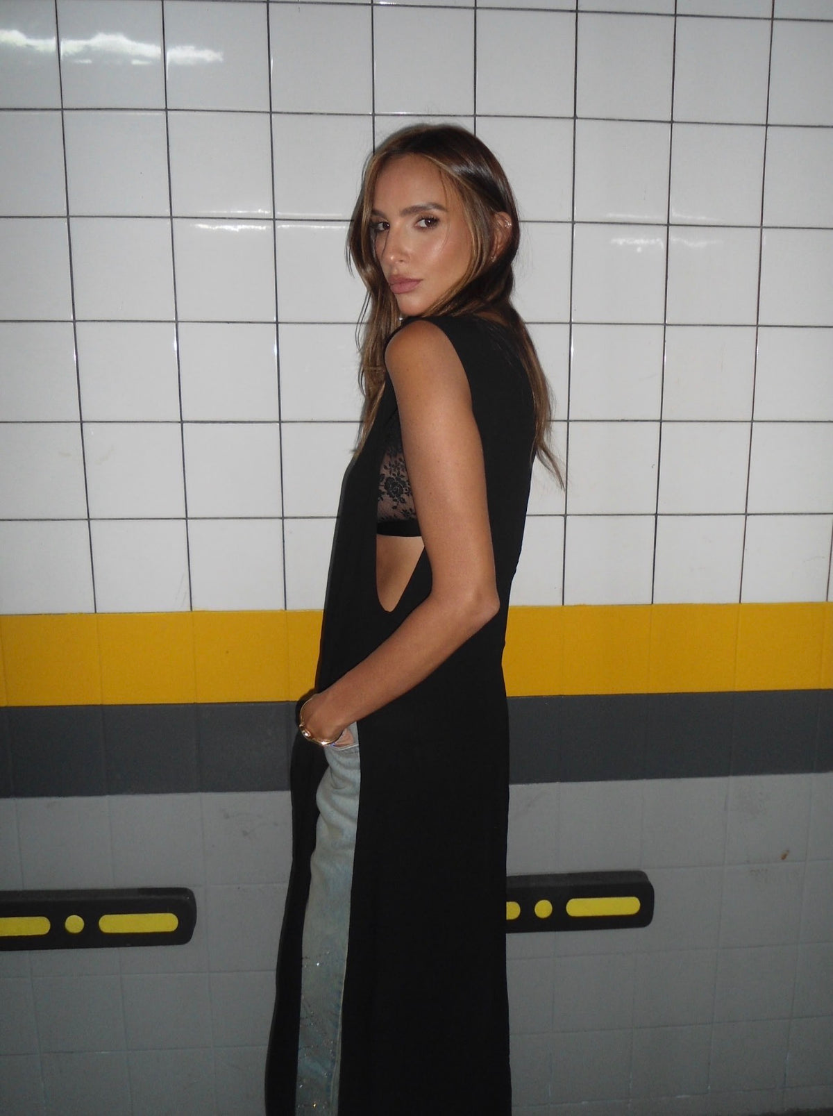 Blusa Milena Negra Leblog