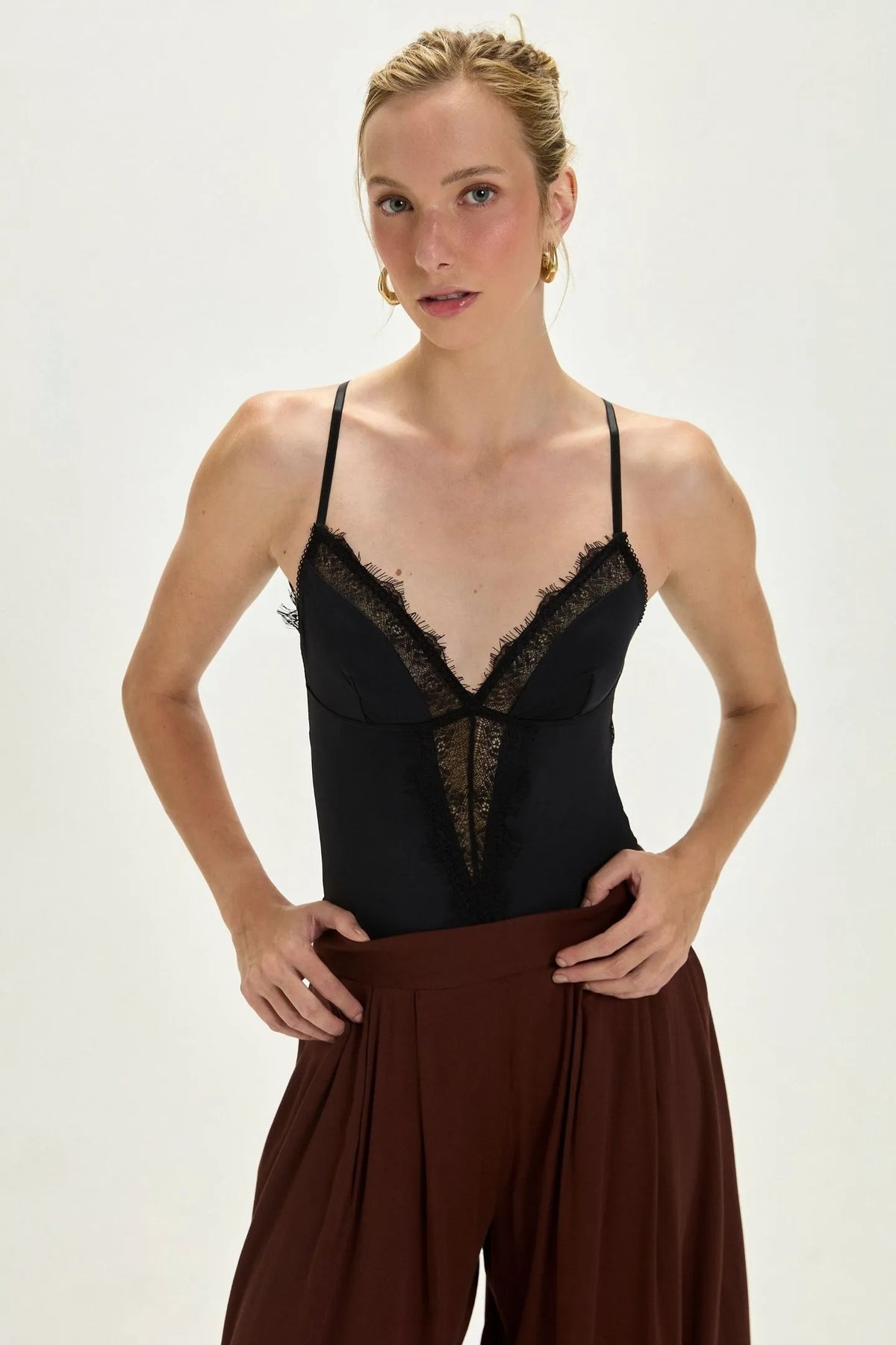 Body Celeste Encaje Negro Leblog
