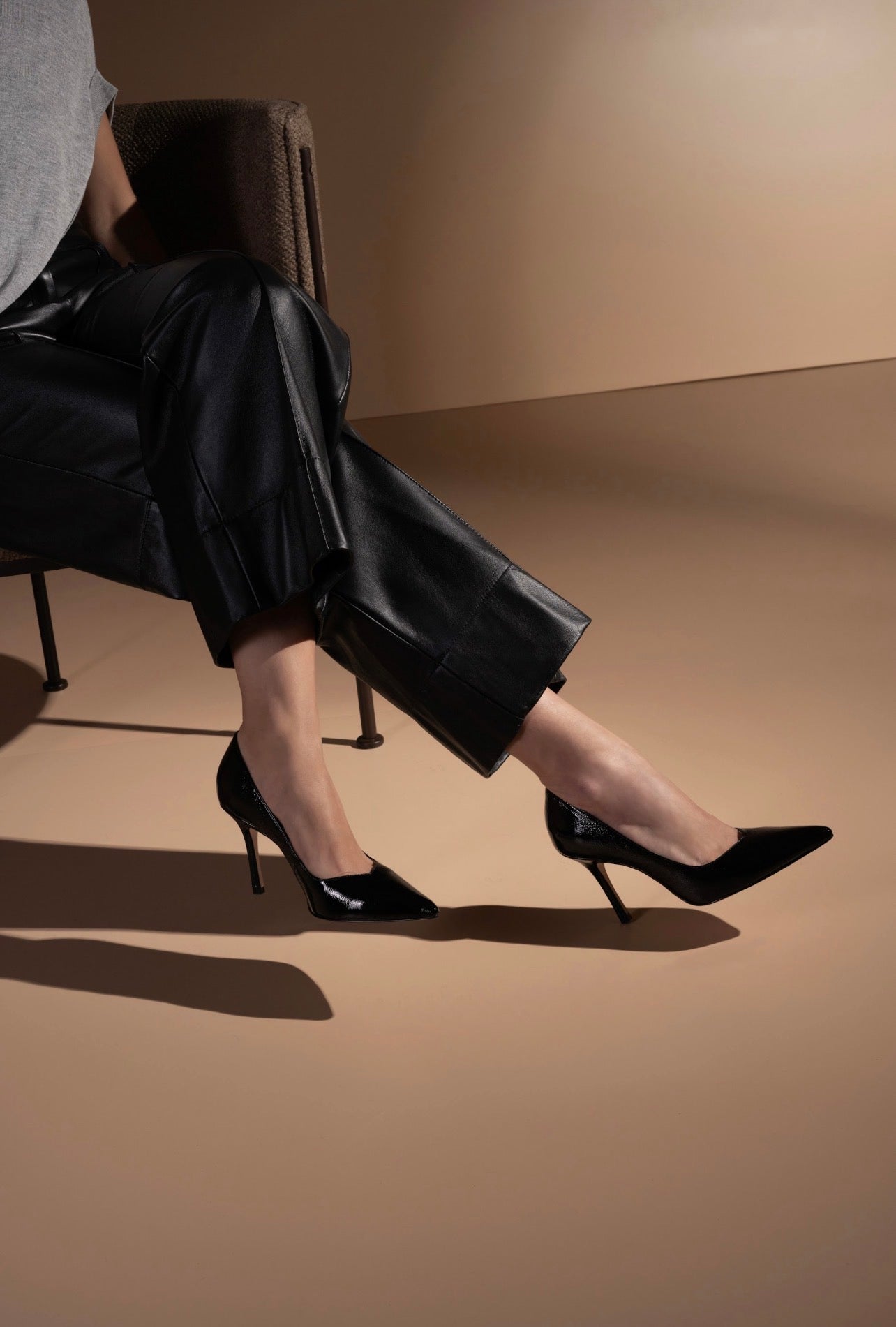 Scarpin Cuero Charol Negro LB - 213