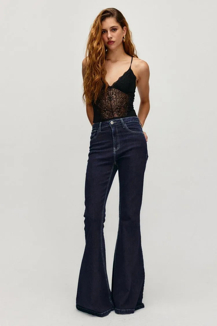 Top Layla Encaje Negro Leblog