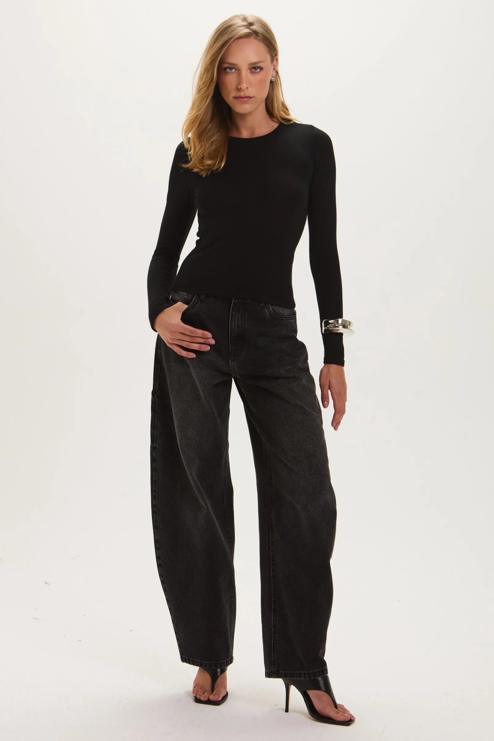 Blusa Marilia Negra Leblog