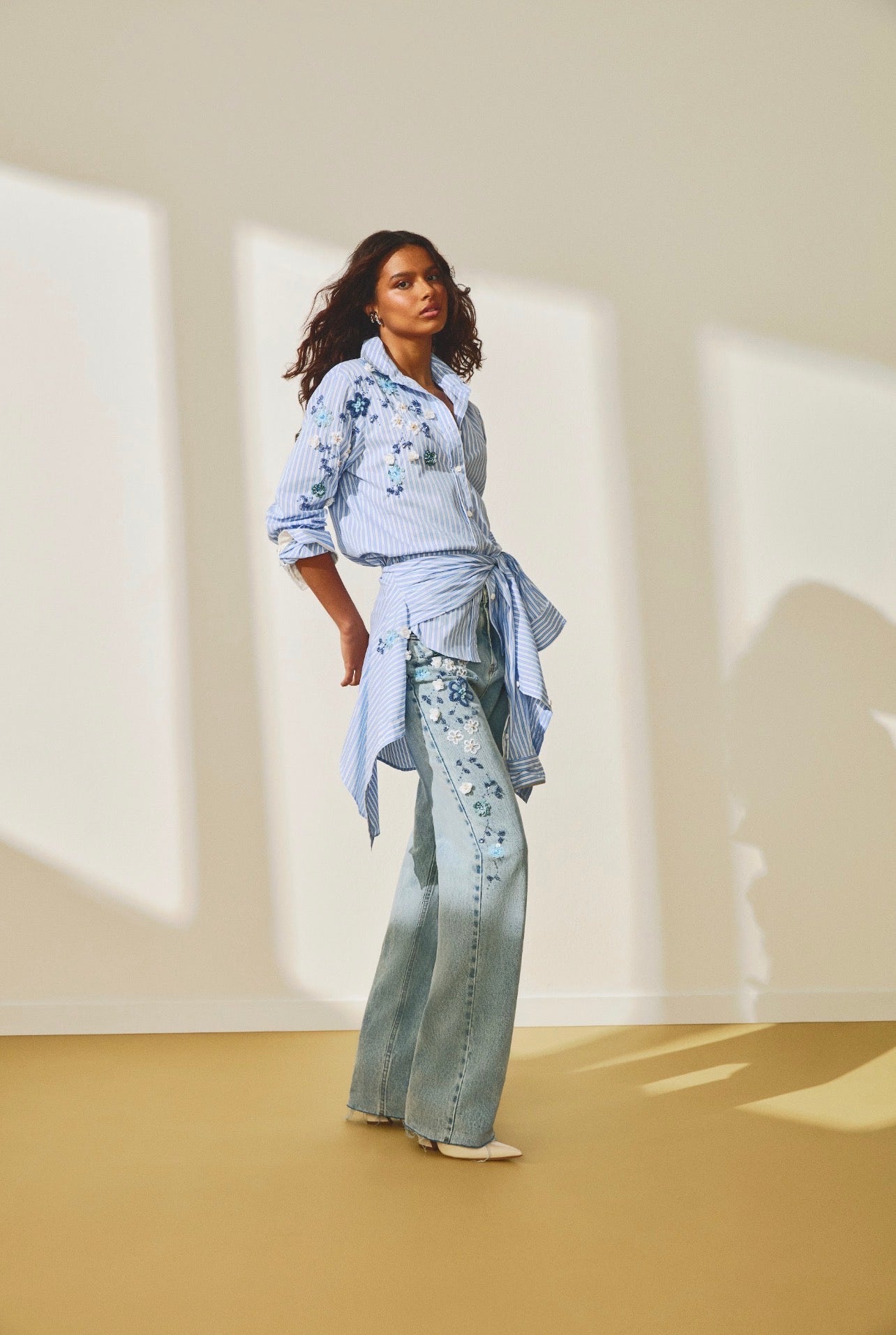 Jeans Jasmin Bordado Leblog