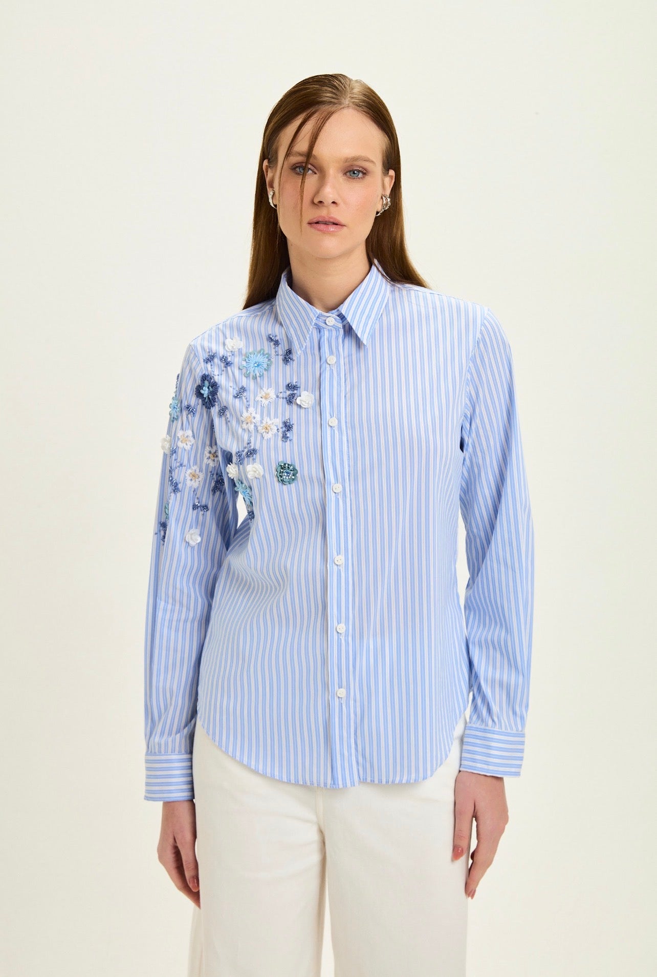 Camisa Adriana Bordada Leblog