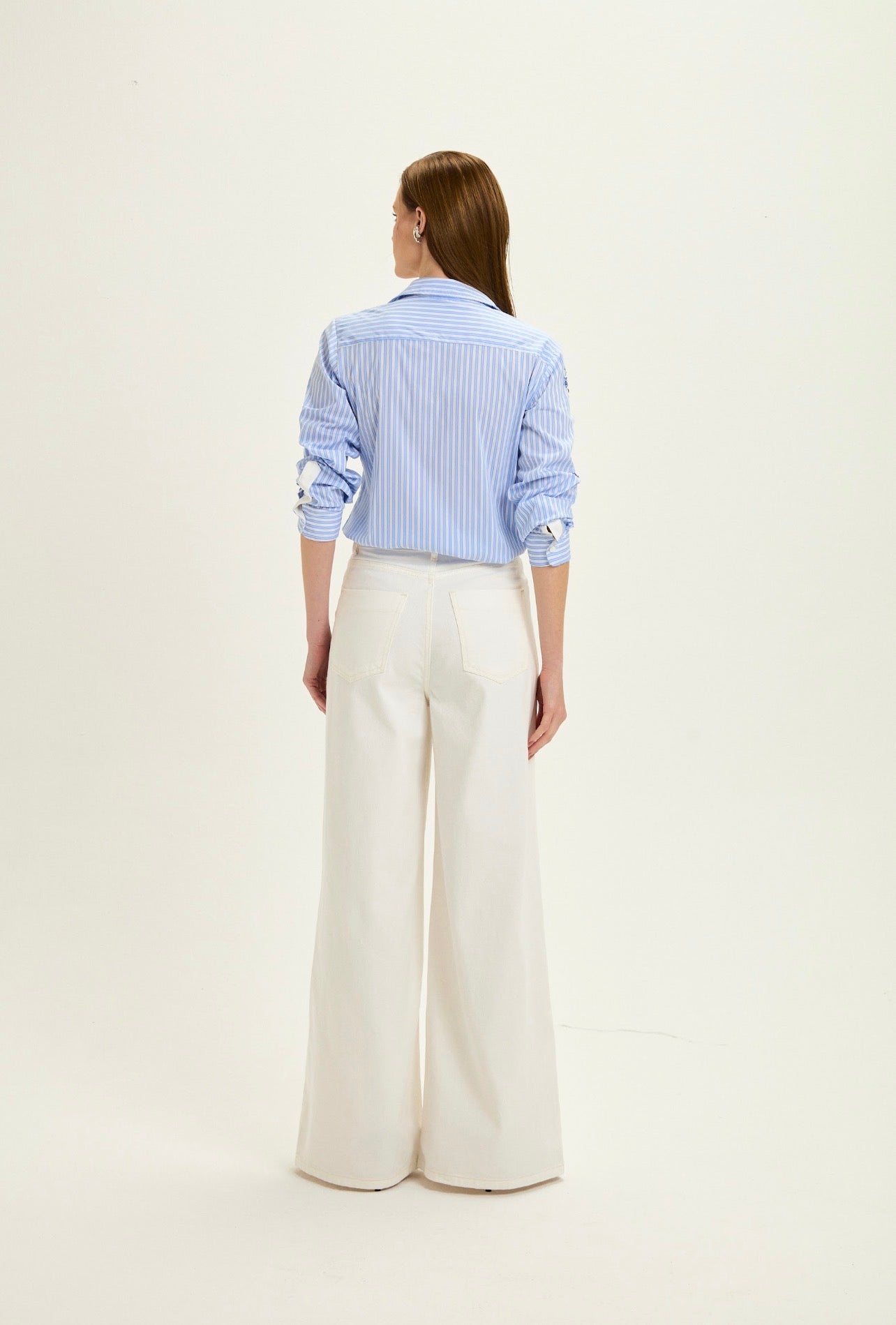 Camisa Adriana Bordada Leblog