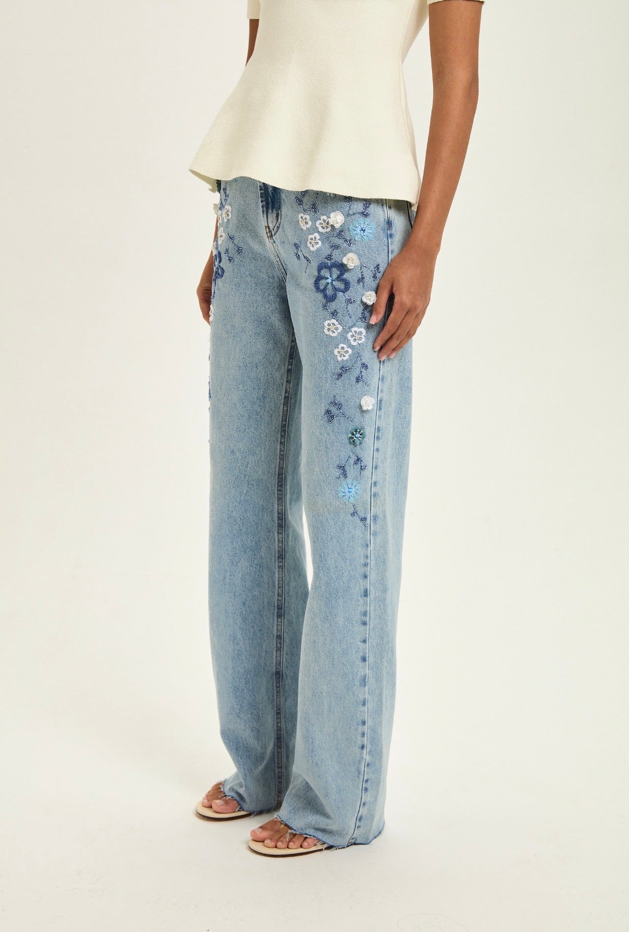 Jeans Jasmin Bordado Leblog