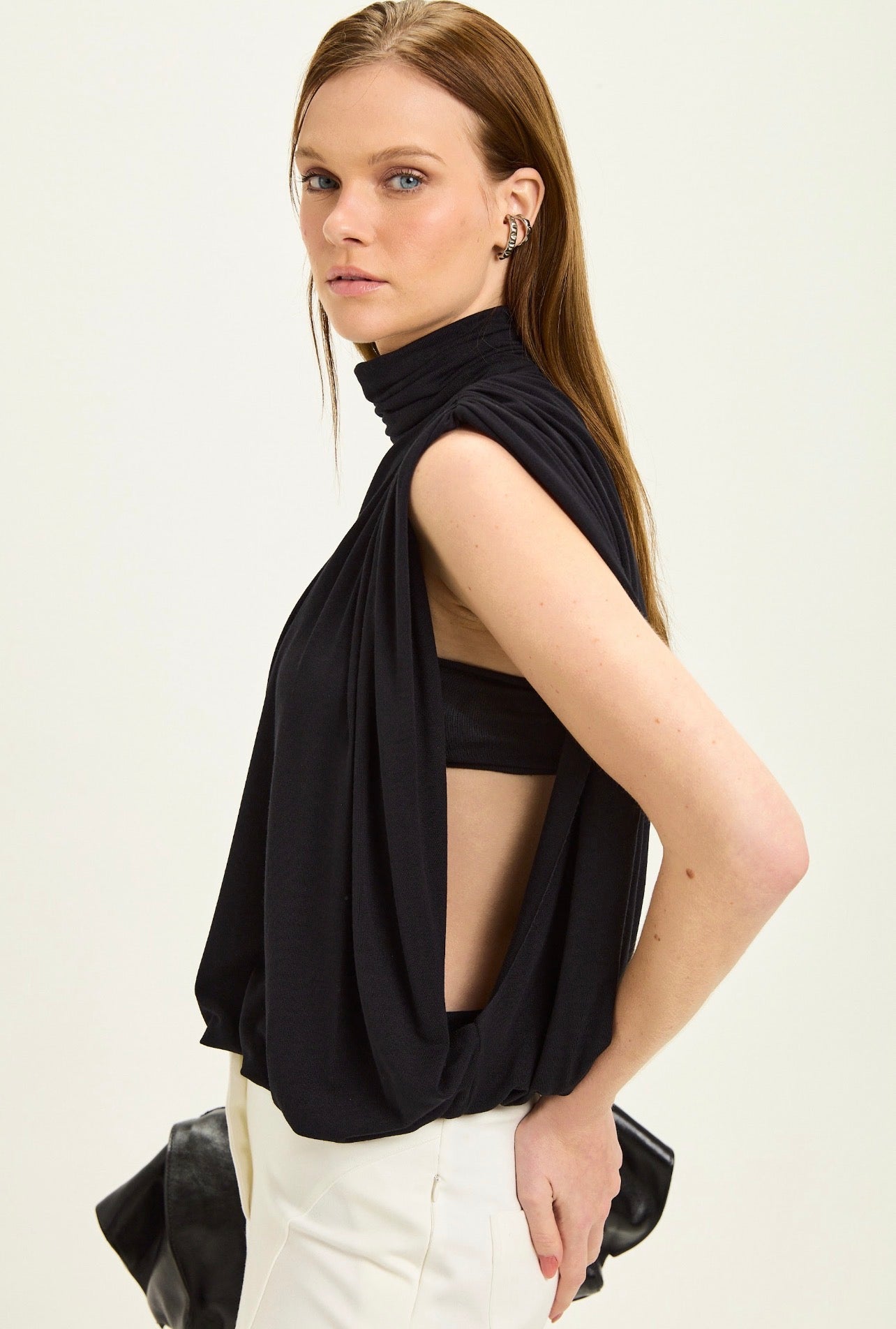 Blusa Ale Negra Leblog