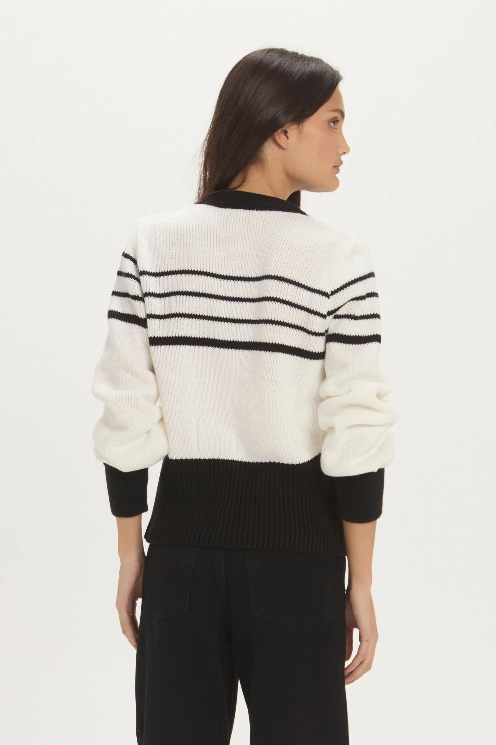 Chaleco Olivia Off y Negro Leblog