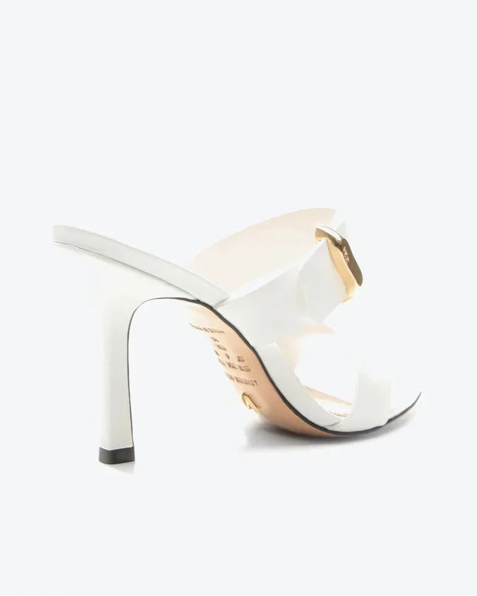 Sandalia Plumita White VZ