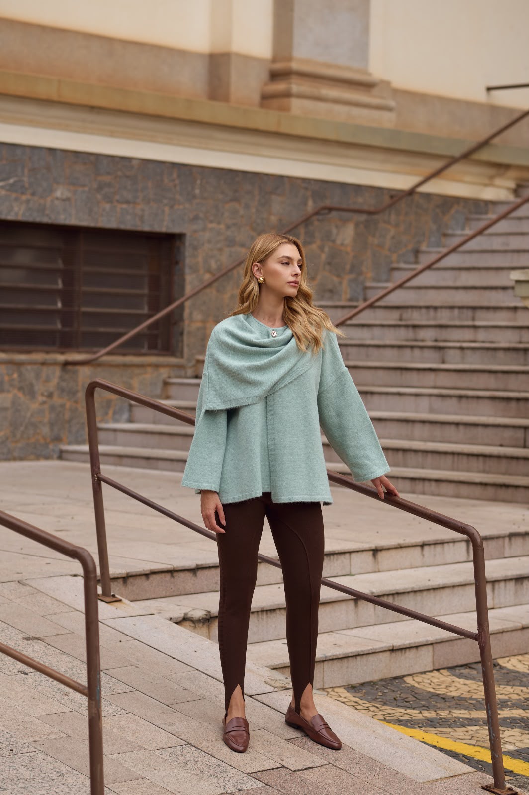 Poncho Marilia Tejido Verde Fofola