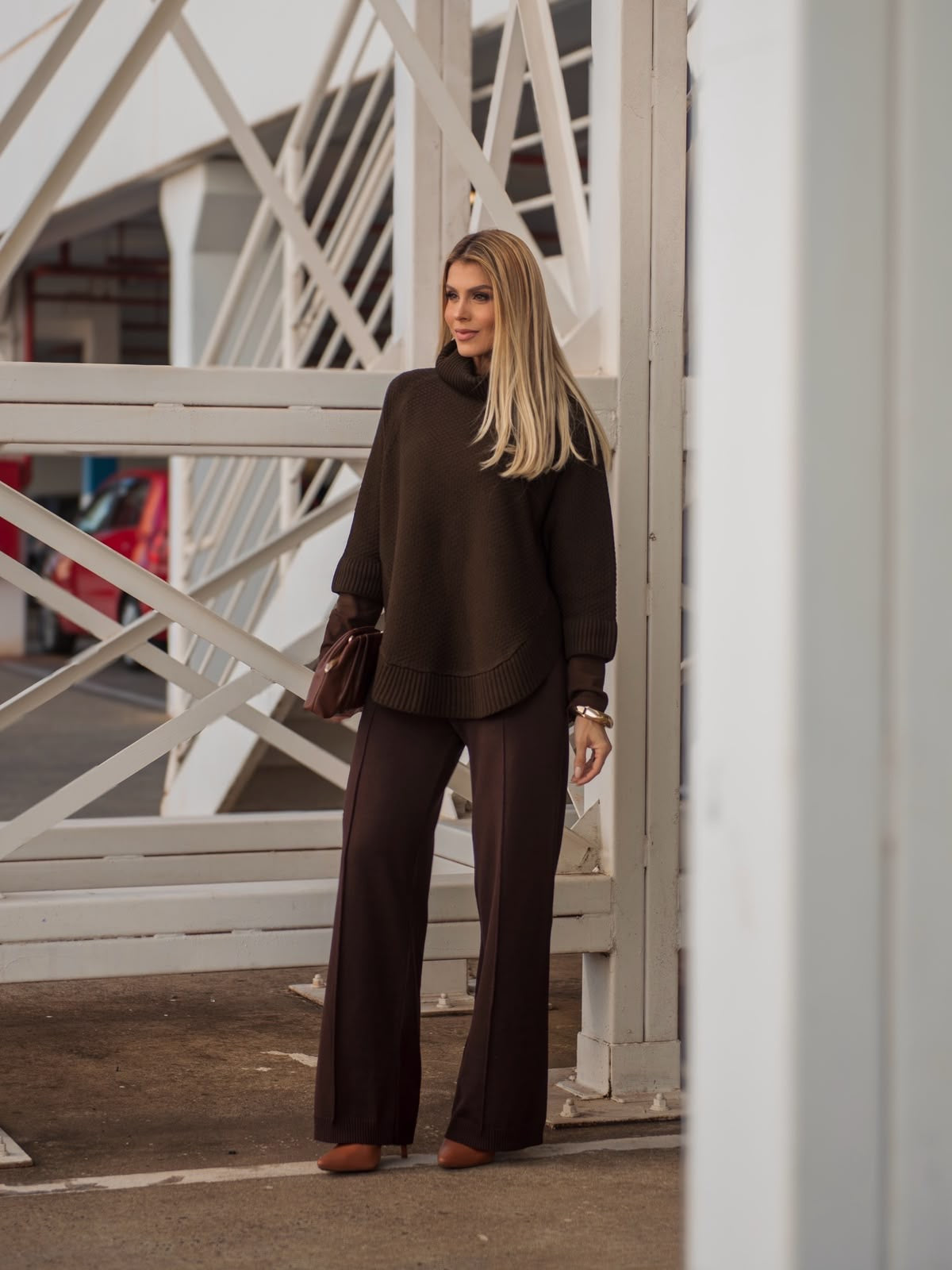 Poncho Gisele Tejido Marron Fofola