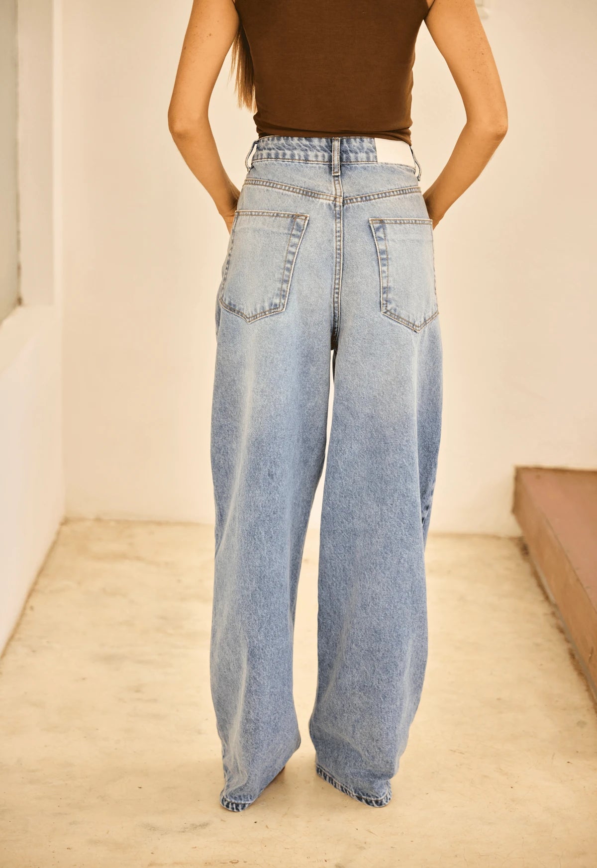 Jeans Wide Leg Twist Claro