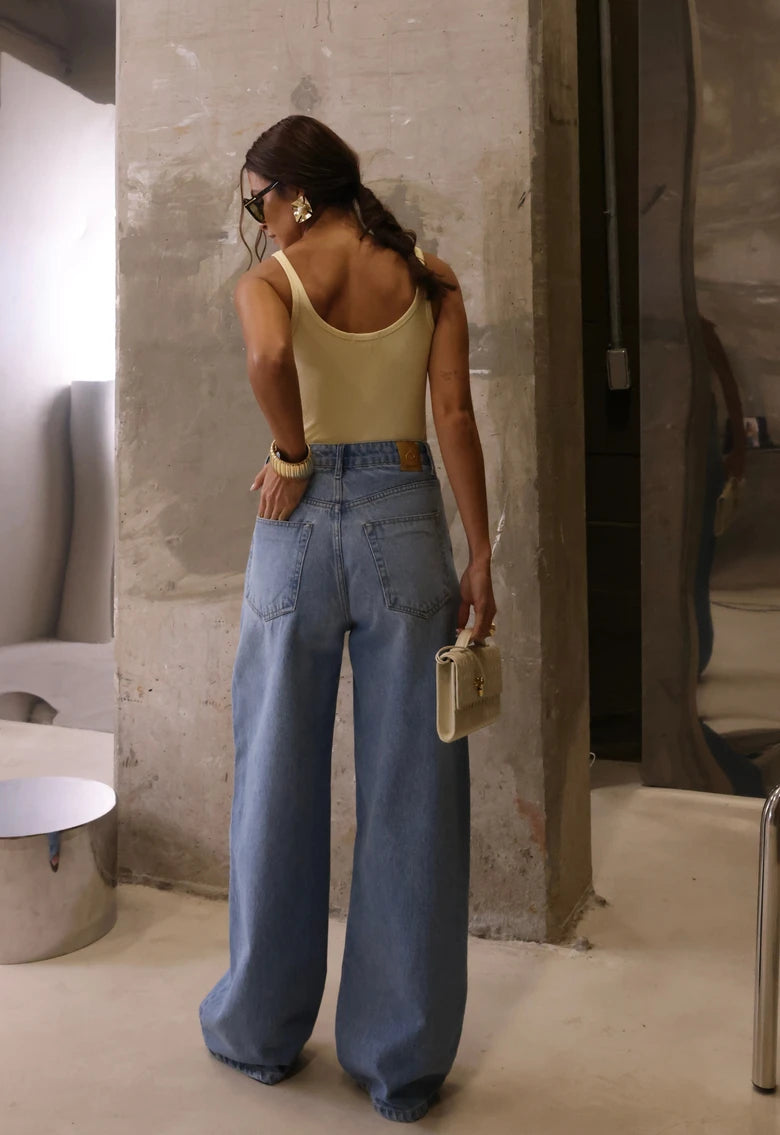 Jeans Wide Leg Twist Claro